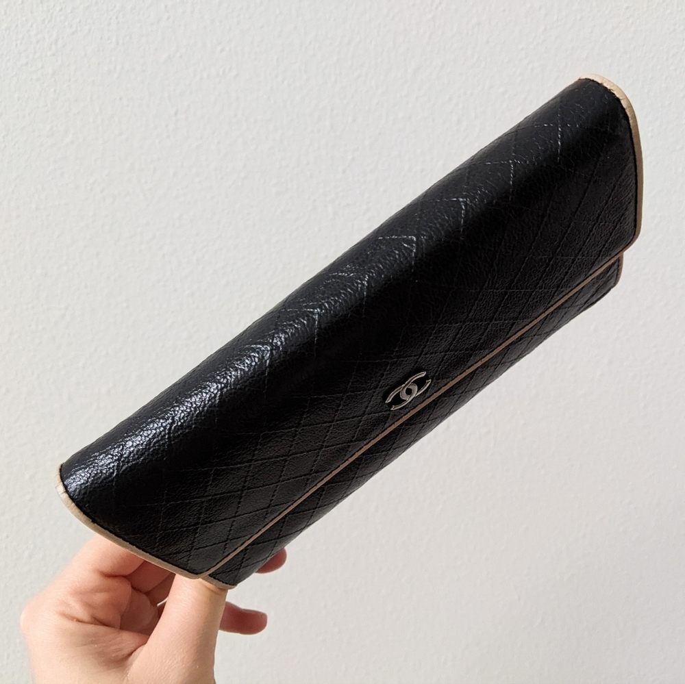 Chanel Wallet - Picture 6 of 15